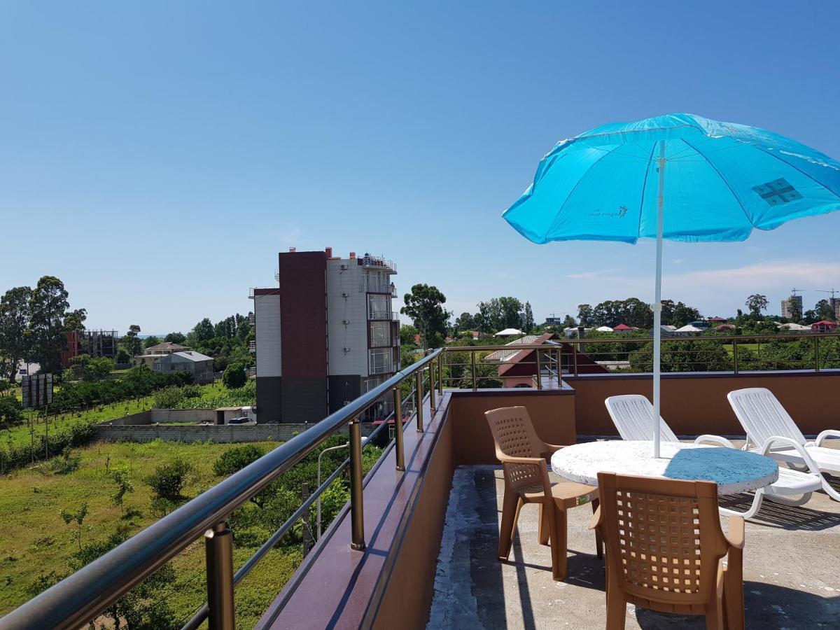 Apartments Nita Batumi Exterior photo